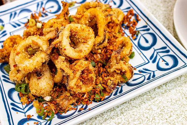 【新北萬里美食】望海亭海鮮餐廳-野柳必吃美食！Google評價4.4顆星，網路評價爆高的美味海鮮餐廳