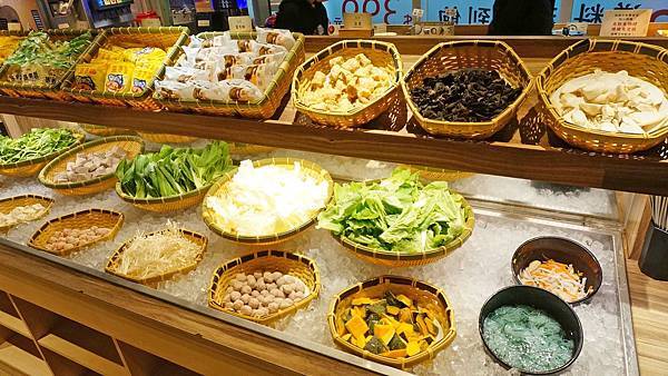 【台北美食】銅盤嚴選韓式烤肉 松山貳號店-當日壽星半價!松山火車站附近的韓式銅板烤肉吃到飽 【台北美食】銅盤嚴選韓式烤肉 松山貳號店-當日壽星半價!松山火車站附近的韓式銅板烤肉吃到飽