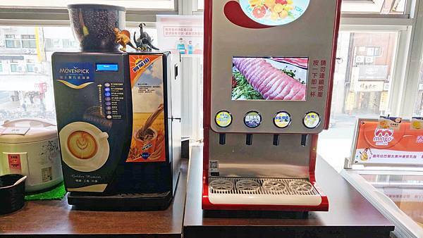 【台北美食】肉多多火鍋古亭旗艦店-最低不到400元蔬菜、副餐、冰淇淋無限量吃到飽！壽星送肉蛋糕！