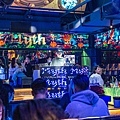 【台中夜店】MythOcean-是酒吧也是夜店，更是美味無比的餐廳！還有免費的猛男猛女鋼管秀哦！