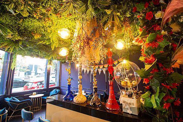 【台中美食】LuxyVogue水煙餐酒館-超越五星級飯店美味的餐廳酒吧！