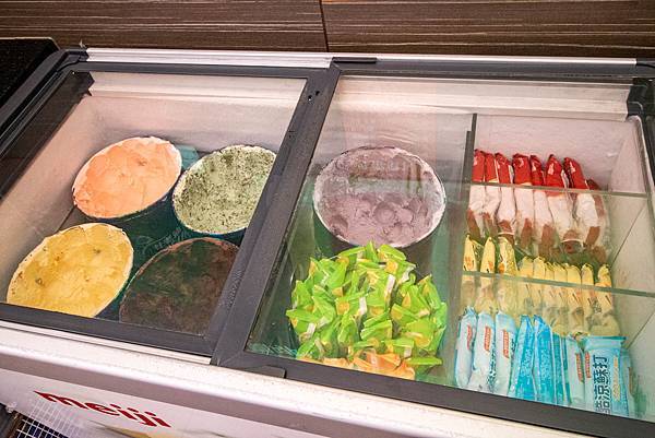 【新莊美食】小鮮鍋新莊店-最低不到370元！超過100種不同食材火鍋吃到飽