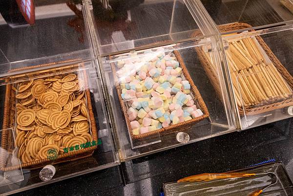 【新莊美食】小鮮鍋新莊店-最低不到370元！超過100種不同食材火鍋吃到飽