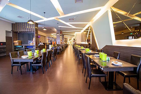 【新莊美食】小鮮鍋新莊店-最低不到370元！超過100種不同食材火鍋吃到飽