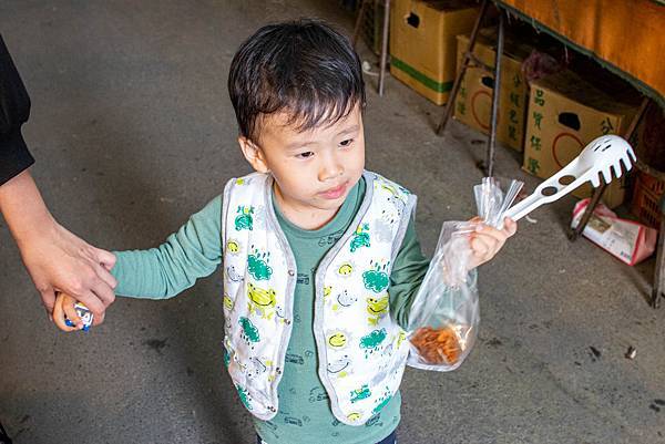 【桃園美食】胖子肉鬆順味香肉類大王-隱身在市場裡40年老字號肉鬆肉乾名店