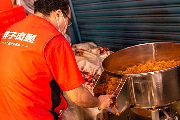 【桃園美食】胖子肉鬆順味香肉類大王-隱身在市場裡40年老字號肉鬆肉乾名店 【桃園美食】胖子肉鬆順味香肉類大王-隱身在市場裡40年老字號肉鬆肉乾名店