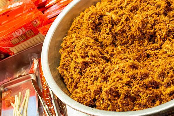 【桃園美食】胖子肉鬆順味香肉類大王-隱身在市場裡40年老字號肉鬆肉乾名店