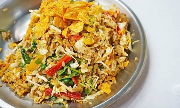 【台北美食】水源食坊不一樣炒飯-用餐時間要等40分鐘以上才能吃到的美味炒飯 【台北美食】水源食坊不一樣炒飯-用餐時間要等40分鐘以上才能吃到的美味炒飯