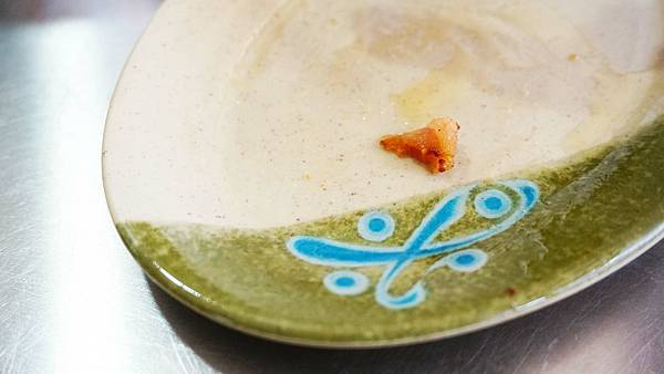 【基隆美食】崇安街10元鹹粥店-隱藏在巷弄裡，1碗只要10元的大份量鹹粥