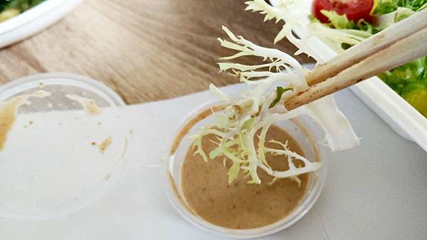 【台北外帶美食優惠】貳樓-全部餐點全面５折！每天不到半小時就搶光光