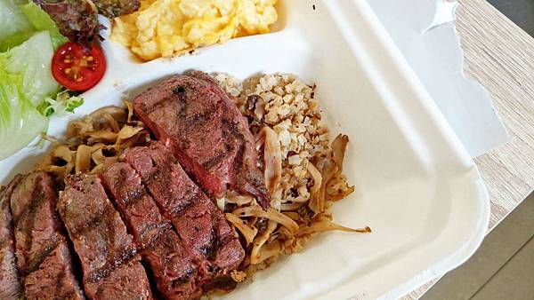 【台北外帶美食優惠】貳樓-全部餐點全面５折！每天不到半小時就搶光光