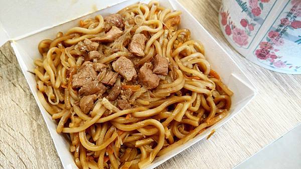 【板橋美食】阿霞小吃-20年老字號的美味傳統小吃店