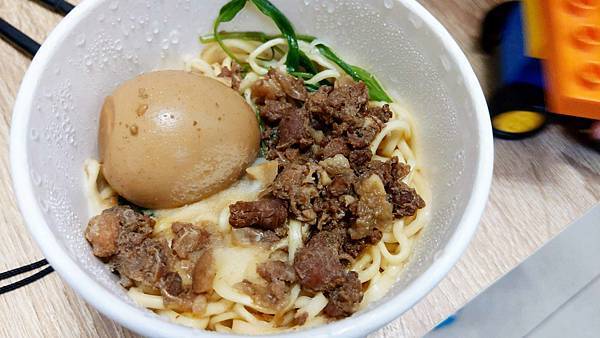 【中和美食】一口小肉圓 (總店)-1顆肉圓不用10元的爆高CP值肉圓店