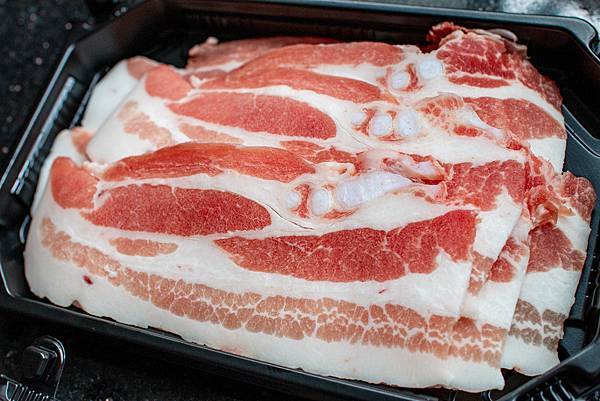 【桃園外帶美食】石頭日式炭火燒肉-外帶燒肉套餐+1元贈送50隻蝦及鯖魚