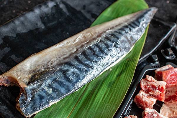 【桃園外帶美食】石頭日式炭火燒肉-外帶燒肉套餐+1元贈送50隻蝦及鯖魚