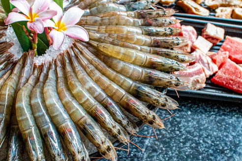 【桃園外帶美食】石頭日式炭火燒肉-外帶火鍋套餐，不到5折的價格就能吃到龍蝦等高級海鮮
