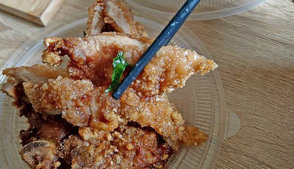 【台北美食】無招牌麵飯店-沒有店沒有招牌，動物園附近的爆美味小吃店