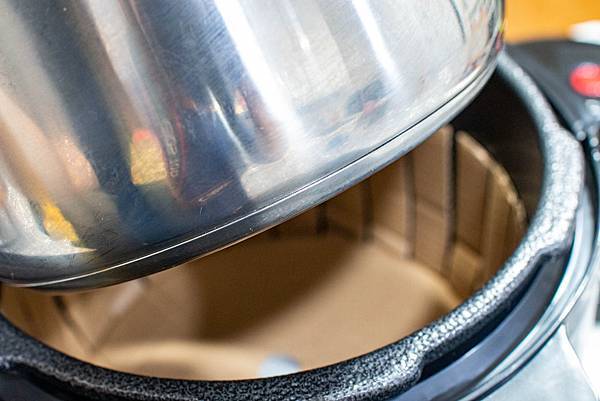 【壓力鍋推薦】Hamilton Beach漢美馳多功能微電腦壓力鍋-輕輕鬆鬆燉出入口即化的美味，微電腦控制安全又可靠