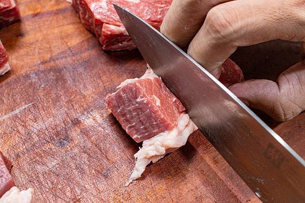 【壓力鍋推薦】Hamilton Beach漢美馳多功能微電腦壓力鍋-輕輕鬆鬆燉出入口即化的美味，微電腦控制安全又可靠