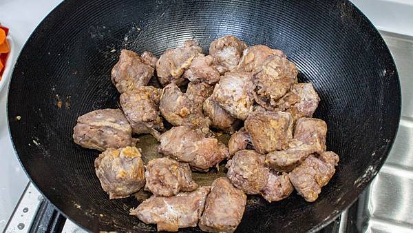 【壓力鍋推薦】Hamilton Beach漢美馳多功能微電腦壓力鍋-輕輕鬆鬆燉出入口即化的美味，微電腦控制安全又可靠