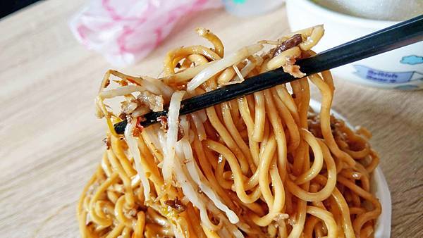 【中和美食】古早味小吃-沒有店名沒有招牌超大份量又好吃的路邊攤美食