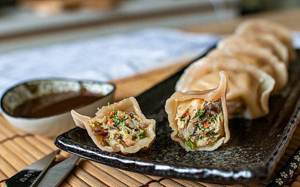 【宅配美食】Good Mall菇貓水餃-市面上絕對吃不到的過貓水餃