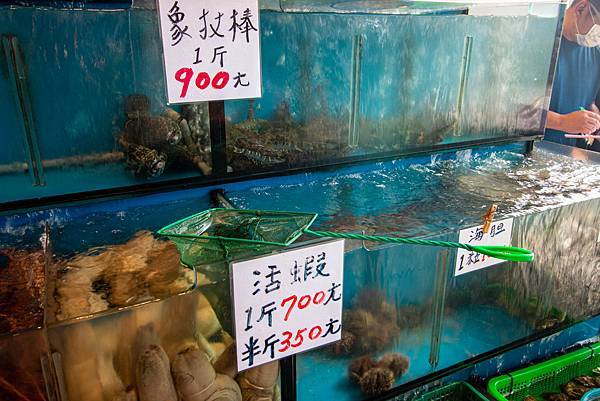 【屏東必吃美食】後壁湖邱家生魚片二店-20片生魚片，竟然100元，別的地方絕對看不到的爆CP值！其它餐點也好吃