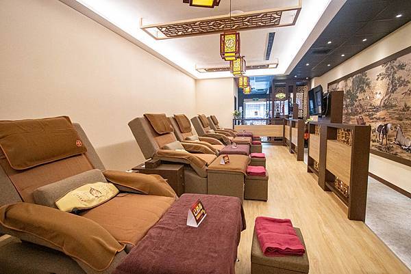 【台北按摩推薦】御仙堂健康會館｜按摩、腳底按摩-599元就能體驗鬆筋舒骨消除疲勞的手技