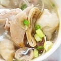 【台中美食】鹿港洪爌肉飯-厚度達5公分以上的超霸氣爌肉飯