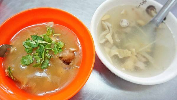 【雲林美食】二崙肉圓-1顆只要25元的超人氣排隊肉圓店,四代傳承的老字號美食 【雲林美食】二崙肉圓-1顆只要25元的超人氣排隊肉圓店,四代傳承的老字號美食