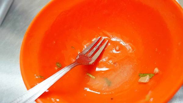 【雲林美食】二崙肉圓-1顆只要25元的超人氣排隊肉圓店,四代傳承的老字號美食