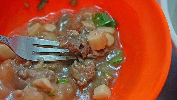 【雲林美食】二崙肉圓-1顆只要25元的超人氣排隊肉圓店,四代傳承的老字號美食 【雲林美食】二崙肉圓-1顆只要25元的超人氣排隊肉圓店,四代傳承的老字號美食