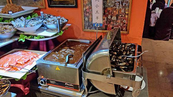 【台北美食】亞廬意大利窯烤吃到飽餐廳-全台北再訪率最高的吃到飽餐廳！超過２０年老字號！不分平假日均一價哦～！