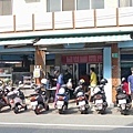 【台南美食】張家水餃店-3.5元水餃15元酸辣湯，CP值爆表需要排隊才能吃到的小吃店