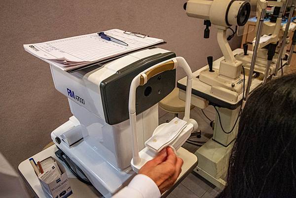 【台北眼鏡推薦】得恩堂眼鏡-專業驗光師，讓你配到最適合最舒適的眼鏡專家