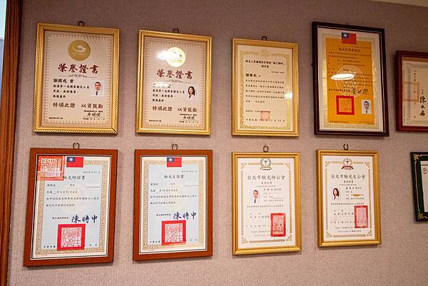 【台北眼鏡推薦】得恩堂眼鏡-專業驗光師，讓你配到最適合最舒適的眼鏡專家