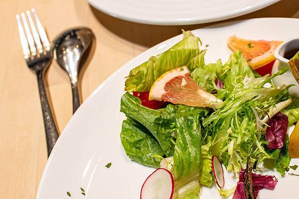 【蘆洲美食】樹屋咖啡Tree House cafe-環境舒適又高貴,價格卻不貴的悠閒餐廳 【蘆洲美食】樹屋咖啡Tree House cafe-環境舒適又高貴,價格卻不貴的悠閒餐廳