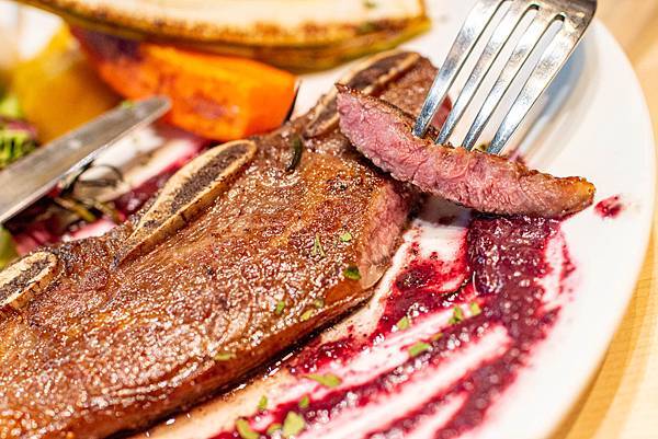 【蘆洲美食】樹屋咖啡Tree House cafe-環境舒適又高貴,價格卻不貴的悠閒餐廳 【蘆洲美食】樹屋咖啡Tree House cafe-環境舒適又高貴,價格卻不貴的悠閒餐廳