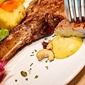 【蘆洲美食】樹屋咖啡Tree House cafe-環境舒適又高貴，價格卻不貴的悠閒餐廳