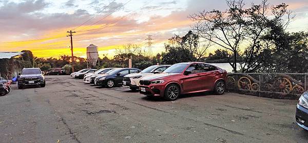 【桃園美食】台灣番鴨牧場-不限金額麻油麵線、雞油拌飯免費吃到飽，CP值爆表的美味餐廳