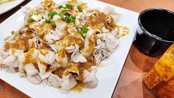 【桃園美食】台灣番鴨牧場-不限金額麻油麵線、雞油拌飯免費吃到飽，CP值爆表的美味餐廳