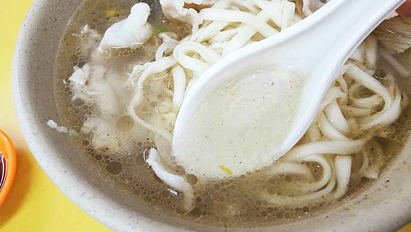 【板橋美食】高益麵館-隱藏在巷弄裡美味無比的湯麵美食 【板橋美食】高益麵館-隱藏在巷弄裡美味無比的湯麵美食