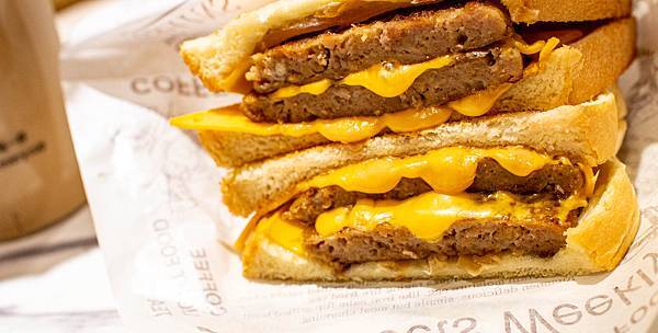 【新莊美食】田揚早午餐-市面少見又好吃必吃的粉漿蛋餅! 【新莊美食】田揚早午餐-市面少見又好吃必吃的粉漿蛋餅!