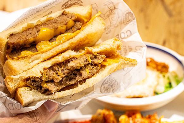 【新莊美食】田揚早午餐-市面少見又好吃必吃的粉漿蛋餅!