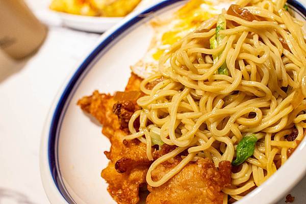 【新莊美食】田揚早午餐-市面少見又好吃必吃的粉漿蛋餅! 【新莊美食】田揚早午餐-市面少見又好吃必吃的粉漿蛋餅!