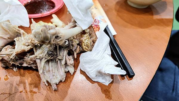 【桃園美食】台灣番鴨牧場-麻油麵線、雞油拌飯免費吃到飽，CP值爆表的餐廳