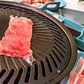 【新莊美食】饞饞燒肉-只要98元起就能吃到美味的火鍋，加29元變火烤二吃