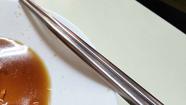 【台北美食】三拾堂紅燒臭豆腐-網路評價4.6顆星!爆推的饒河夜市美食小吃 【台北美食】三拾堂紅燒臭豆腐-網路評價4.6顆星!爆推的饒河夜市美食小吃