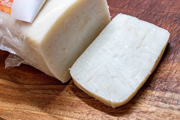 【宅配美食】曾家莊食品廠蘿蔔糕專賣店-傳承三代！超過６０年的老字號！過年必定大爆單的蘿蔔糕美食