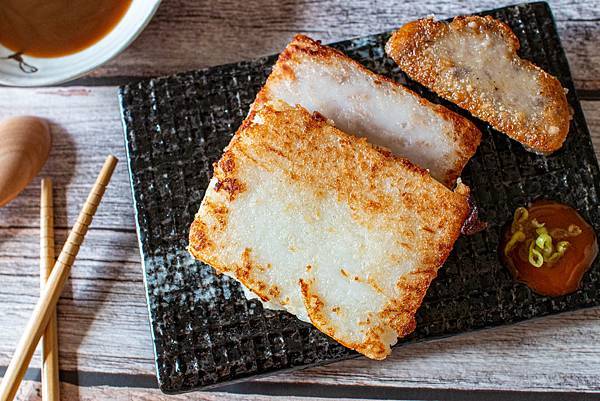 【宅配美食】曾家莊食品廠蘿蔔糕專賣店-傳承三代!超過60年的老字號!過年必定大爆單的蘿蔔糕美食 【宅配美食】曾家莊食品廠蘿蔔糕專賣店-傳承三代!超過60年的老字號!過年必定大爆單的蘿蔔糕美食